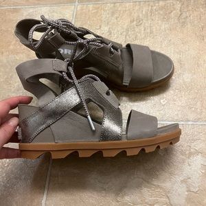 Sorel Joanie leather wedge